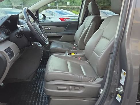Used 2014 Honda Odyssey Touring Elite image 9