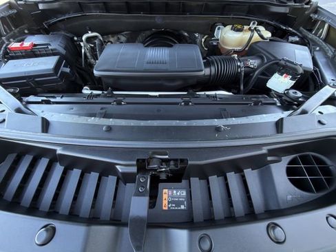 Used 2022 Chevrolet Tahoe RST w/ Luxury Package image 34