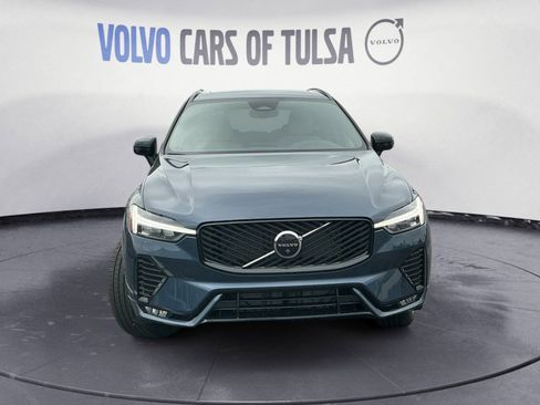 New 2026 Volvo XC60 B5 Plus w/ Protection Package Premier AWD/4WD image 8