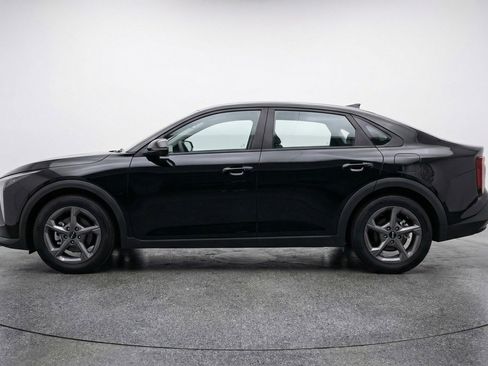 Used 2025 Kia K4 LXS image 5