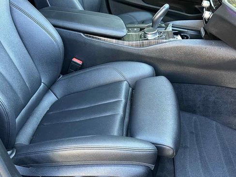 Used 2019 BMW 530i image 35