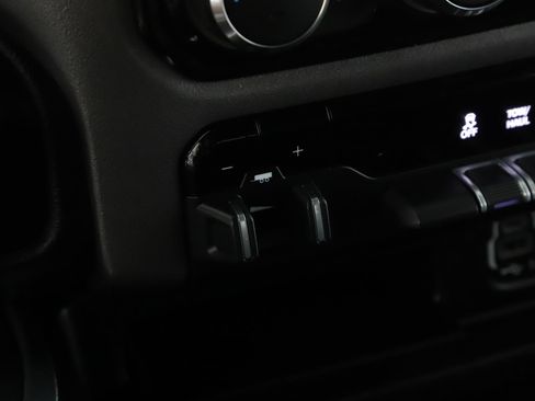 Certified 2022 RAM 1500 Laramie image 17