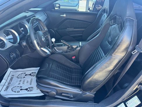 Used 2014 Ford Mustang Shelby GT500 w/ Equipment Group 821A RWD image 10