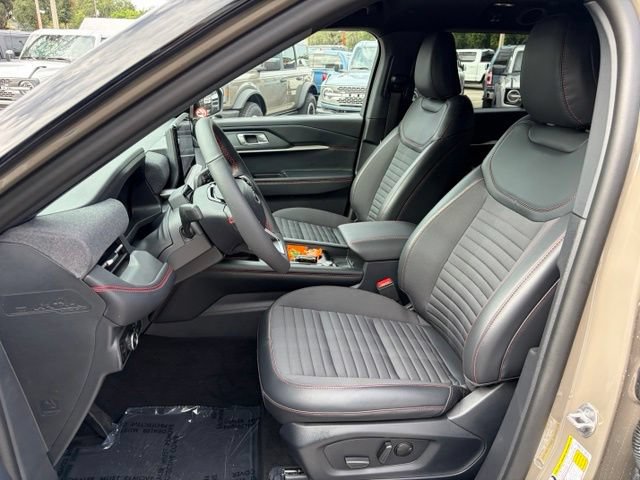 New 2026 Ford Explorer ST-Line w/ ST-Line Street Pack RWD image 11