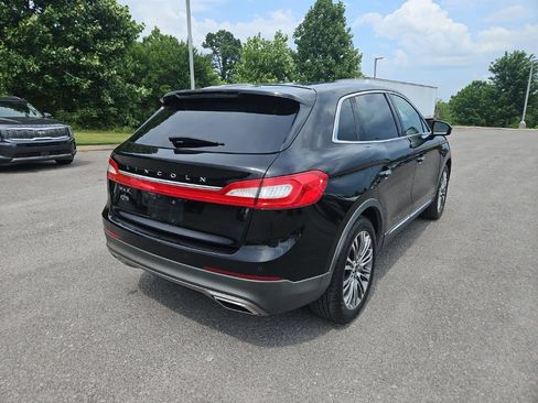Used 2017 Lincoln MKX Reserve w/ Lincoln MKX Climate Package FWD image 7