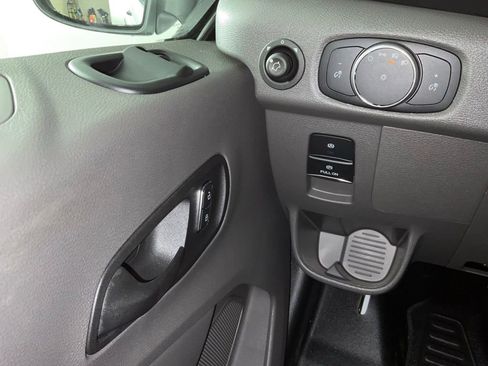 New 2026 Ford Transit 150 Low Roof RWD image 19