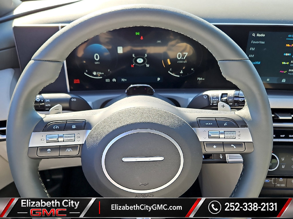Used 2026 Hyundai Tucson Limited AWD/4WD image 16