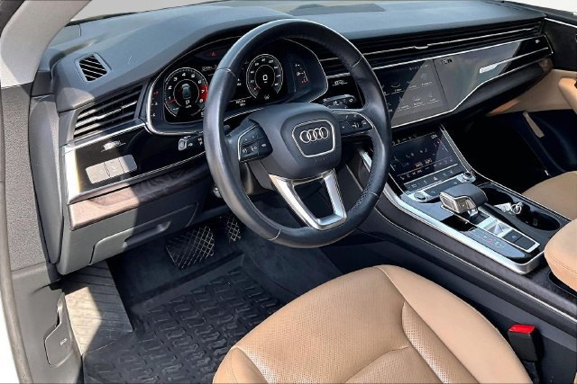 Used 2021 Audi Q8 Premium Plus w/ Premium Plus Package AWD/4WD image 13