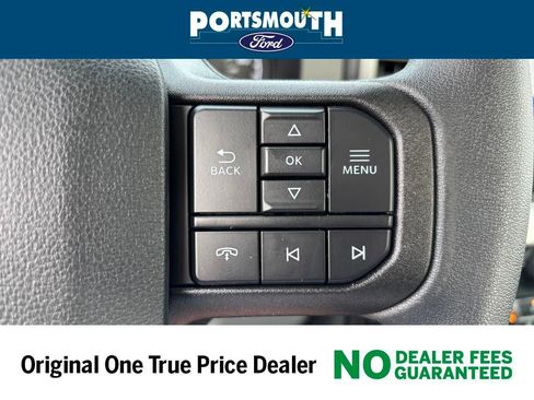 New 2025 Ford F250 XL w/ FX4 Off-Road Package AWD/4WD image 8
