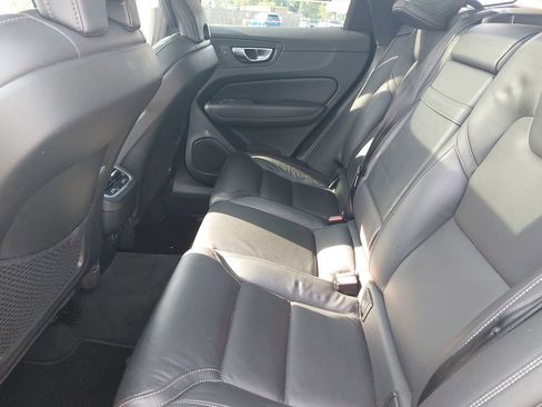 Used 2021 Volvo XC60 T5 Inscription AWD/4WD image 35