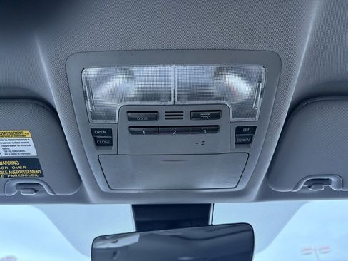 Certified 2018 Toyota Highlander XLE image 19