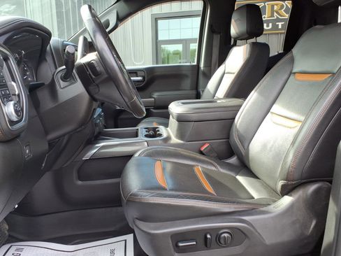 Used 2019 GMC Sierra 1500 AT4 w/ AT4 Premium Package AWD/4WD image 8