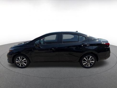 Used 2025 Nissan Versa SV FWD image 8
