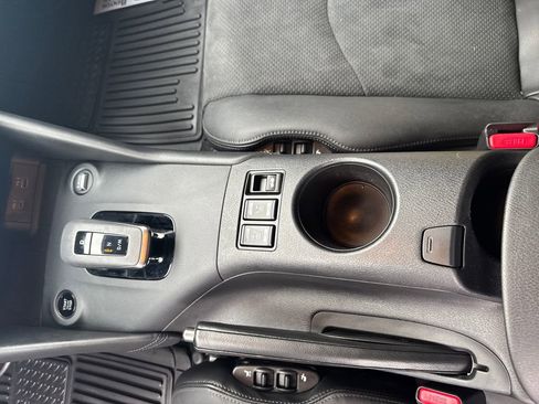 Certified 2024 Nissan Z Performance w/ Floor Mat Package image 26