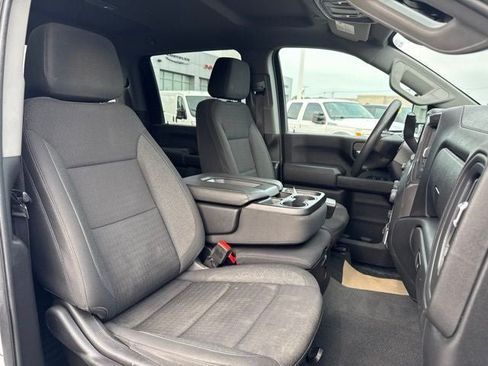 Used 2024 Chevrolet Silverado 2500 Custom w/ Custom Value Package AWD/4WD image 28