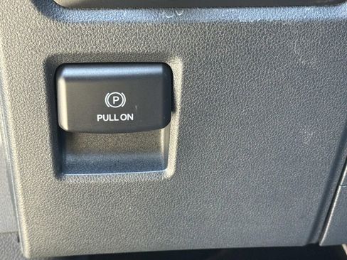 Used 2022 Ford F150 XLT w/ Equipment Group 302A High image 47