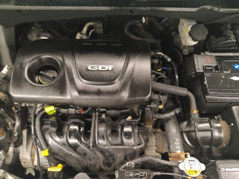 Used 2019 Kia Soul FWD image 30