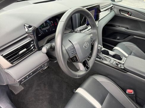 Certified 2025 Toyota Camry SE w/ Convenience Package AWD/4WD image 29