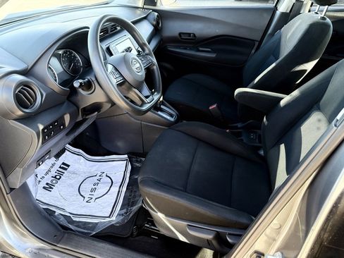 Used 2023 Nissan Kicks S image 13