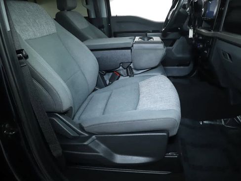 Used 2024 Ford F250 XLT image 32