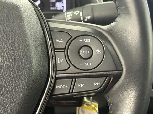 Used 2024 Toyota Camry SE image 22