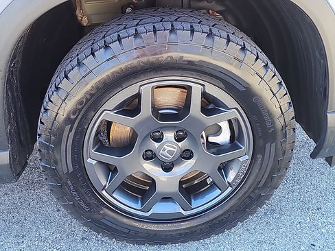 Used 2024 Honda Pilot TrailSport image 30