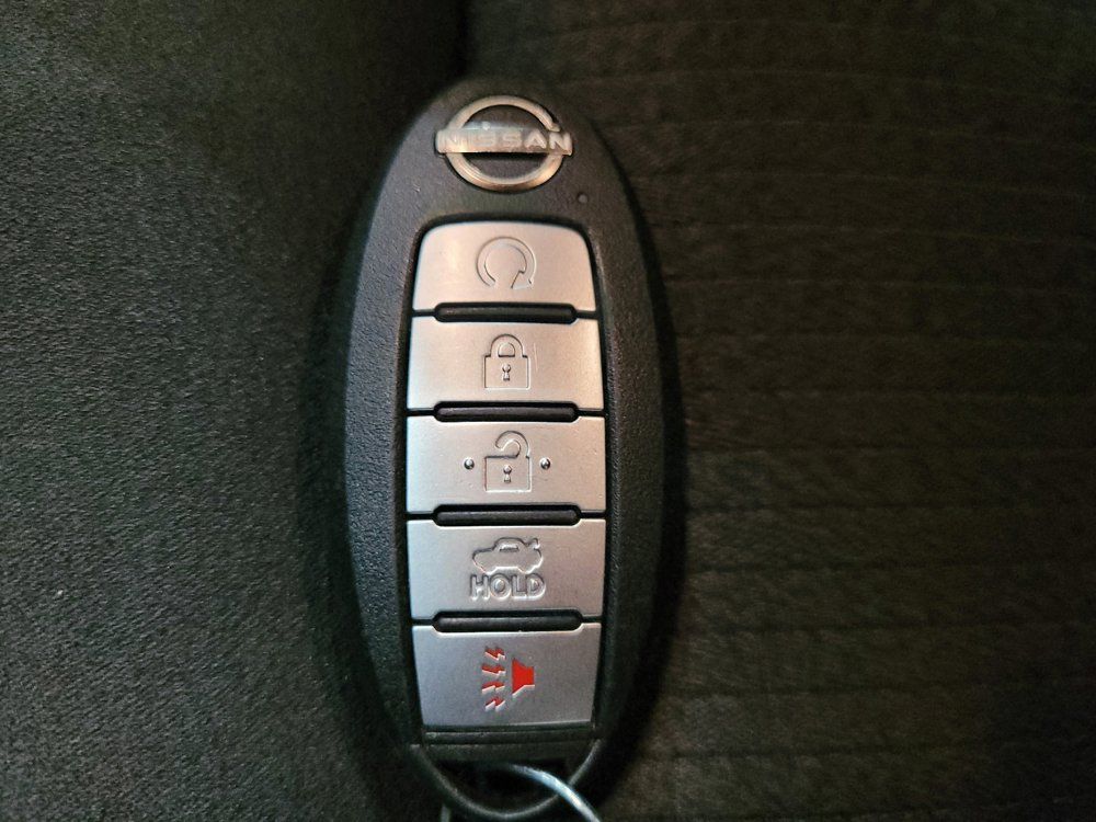 Used 2024 Nissan Altima 2.5 S FWD image 32