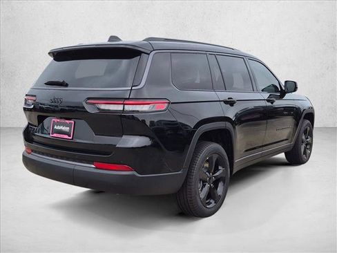 New 2026 Jeep Grand Cherokee L Limited AWD/4WD image 2