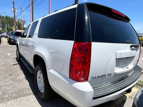 Used 2014 GMC Yukon XL SLT RWD image 9
