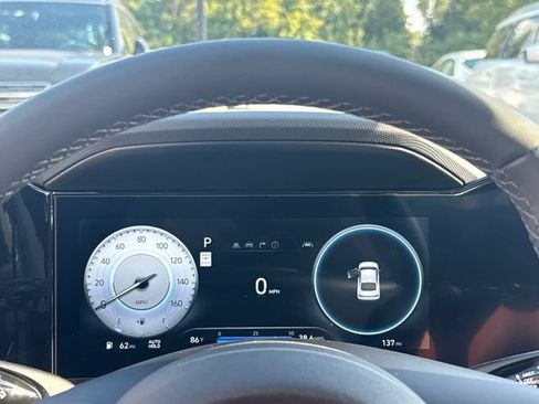 New 2026 Hyundai Elantra Limited FWD image 17