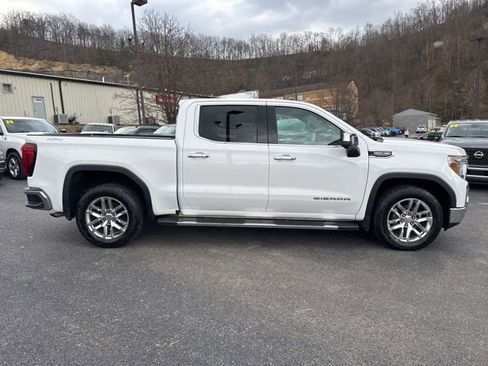 Used 2020 GMC Sierra 1500 SLT w/ SLT Premium Package image 2