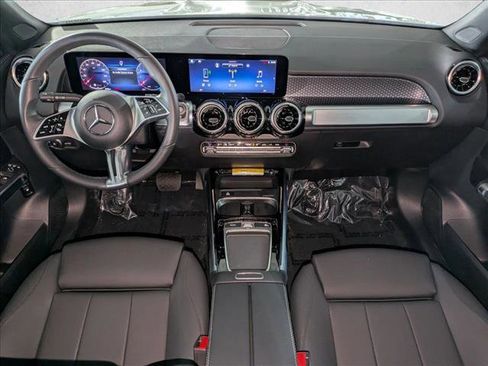 Certified 2026 Mercedes-Benz GLB 250 image 26