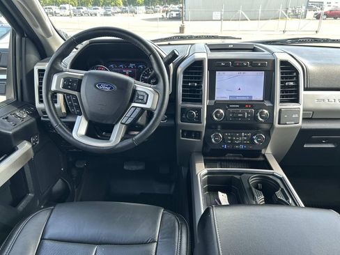Used 2020 Ford F250 Lariat w/ Lariat Ultimate Package AWD/4WD image 24