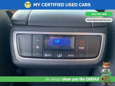 Used 2019 Toyota Highlander XLE image 30