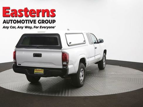 Used 2019 Toyota Tacoma SR image 37