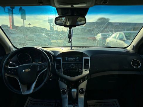 Used 2012 Chevrolet Cruze LT image 15