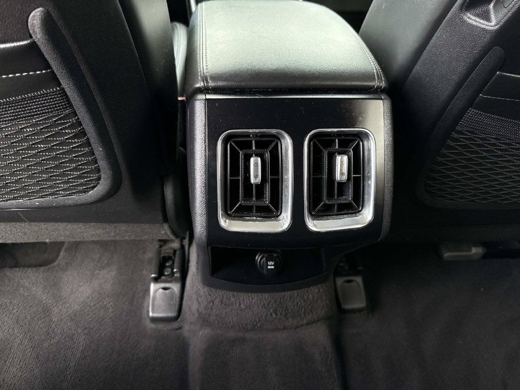 Used 2024 Kia Sorento S FWD image 18
