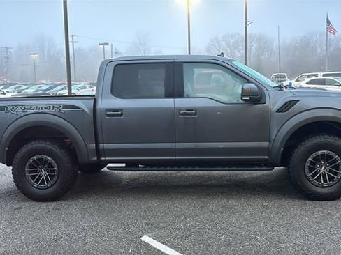 Used 2020 Ford F150 Raptor w/ Equipment Group 802A Luxury image 30