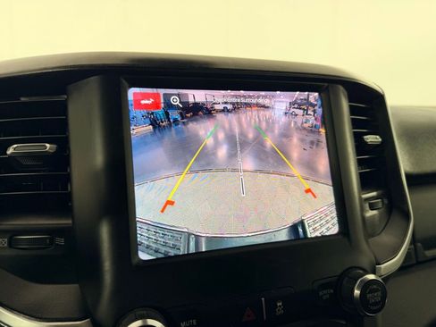 Used 2023 RAM 2500 Big Horn w/ Level 1 Equipment Group image 20