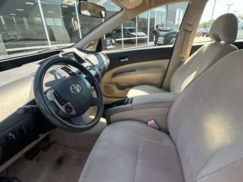 Used 2005 Toyota Prius w/ Pkg 4 FWD image 24