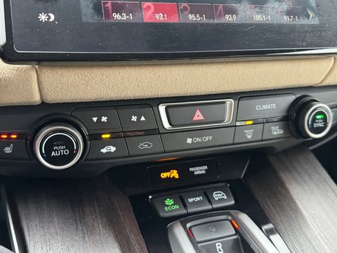 Used 2018 Honda Clarity Touring image 21