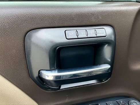 Used 2017 GMC Sierra 1500 SLT w/ Texas SLT Premium Package image 31