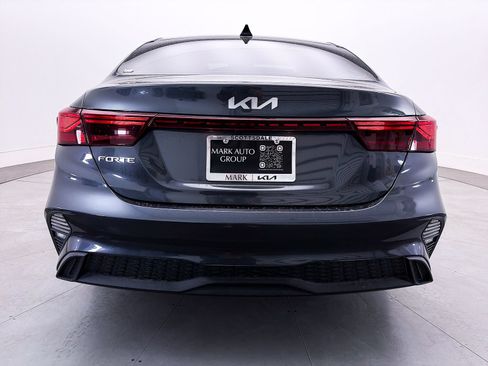 Certified 2023 Kia Forte LXS w/ LXS Technology Package FWD image 13