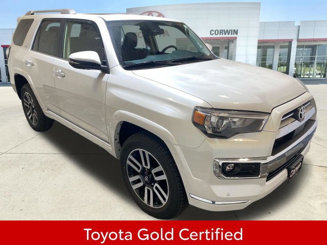 Used 2024 Toyota 4Runner Limited AWD/4WD image 2