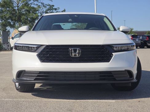 Certified 2026 Honda Accord LX image 9