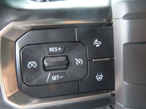 Used 2025 GMC Hummer EV 3X AWD/4WD image 19