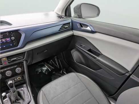 Certified 2023 Volkswagen Taos SE FWD image 15