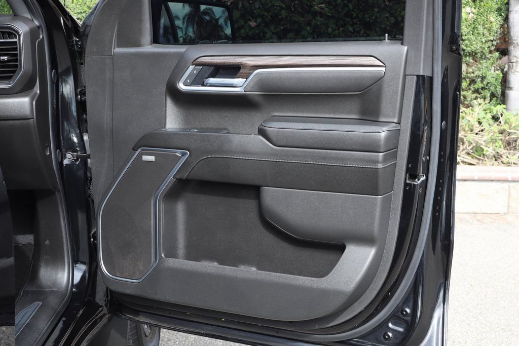 Used 2025 Chevrolet Silverado 1500 RST w/ All Star Edition Plus RWD image 42