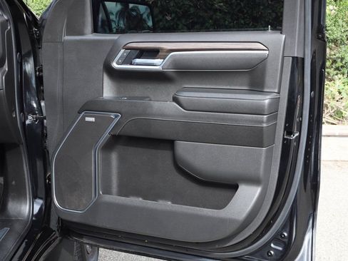 Used 2025 Chevrolet Silverado 1500 RST w/ All Star Edition Plus RWD image 42