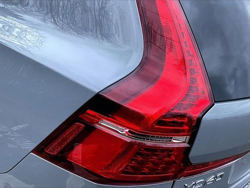 Used 2025 Volvo XC60 B5 Ultra w/ Protection Package Premier image 23